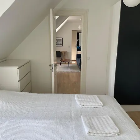 Lägenhet Cozy With Prime Location In Osterbro Köpenhamn